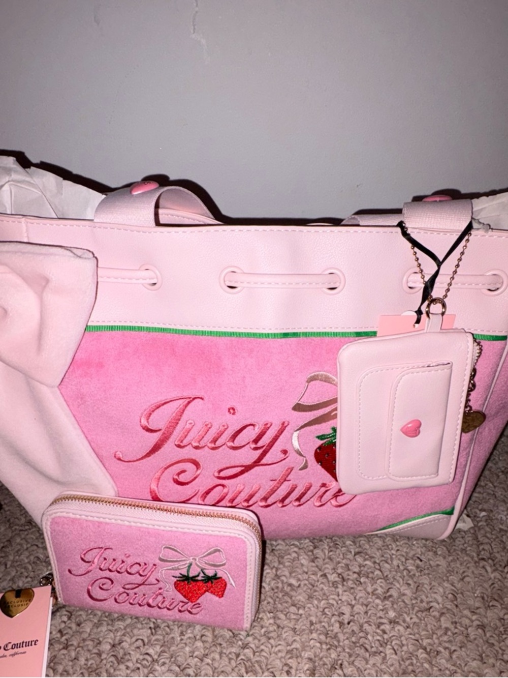 🍓 Juicy Couture Retro Strawberry Pink Tote with Pink Bow with Wallet